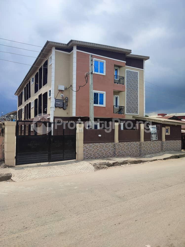 1 bedroom Flat / Apartment for sale Off Ikorodu Road Palmgroove Shomolu Lagos