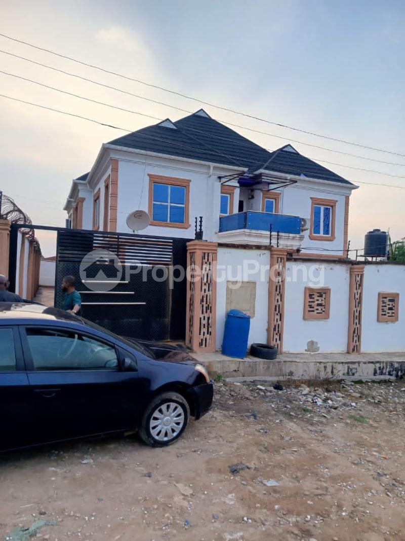 2 bedroom House for sale Alakia Ibadan Oyo