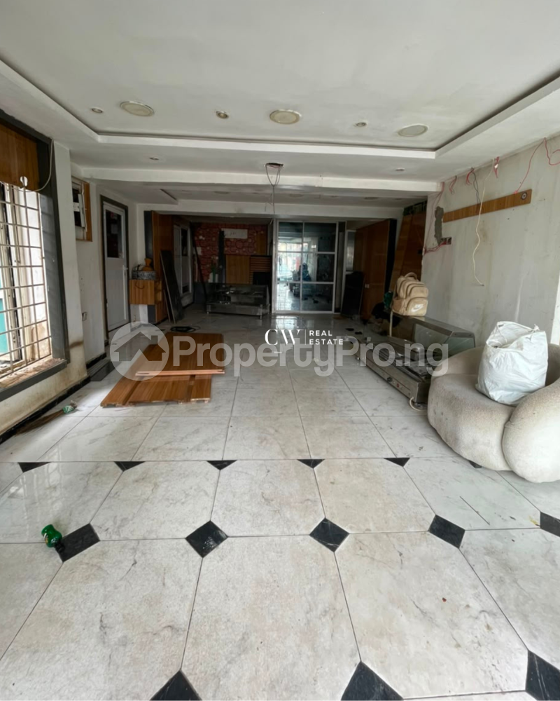 Commercial Property for rent Lekki Phase 1 Lekki Lagos