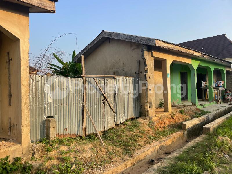 Land for sale Valley View Estate Oluodo Ebute Igbogbo Road Ikorodu Ebute Ikorodu Lagos