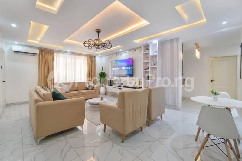 3 bedroom Flat / Apartment for shortlet ONIRU Victoria Island Lagos