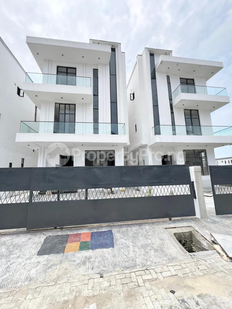5 bedroom House for sale Toll Gate, chevron Lekki Lagos