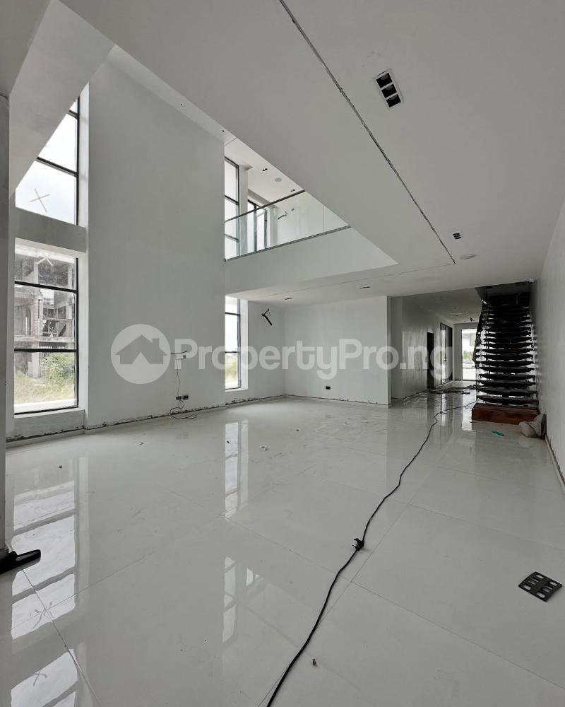 5 bedroom House for sale Cowrie Creek Estate Ikate Lekki Lagos