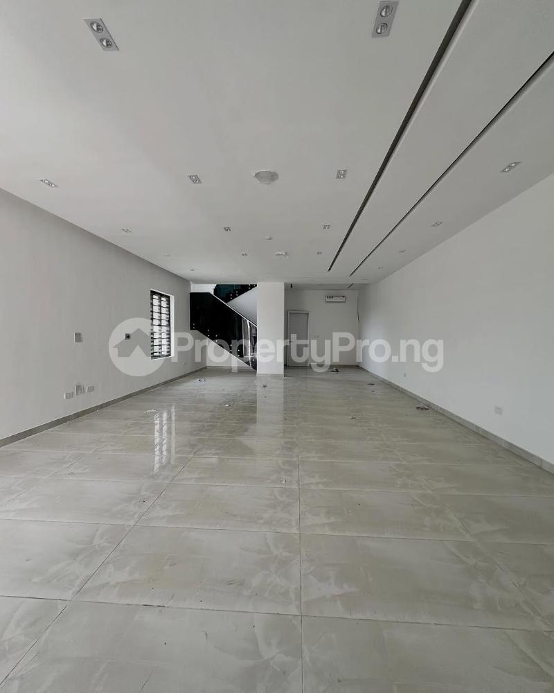 5 bedroom House for sale Cowrie Creek Estate Ikate Lekki Lagos