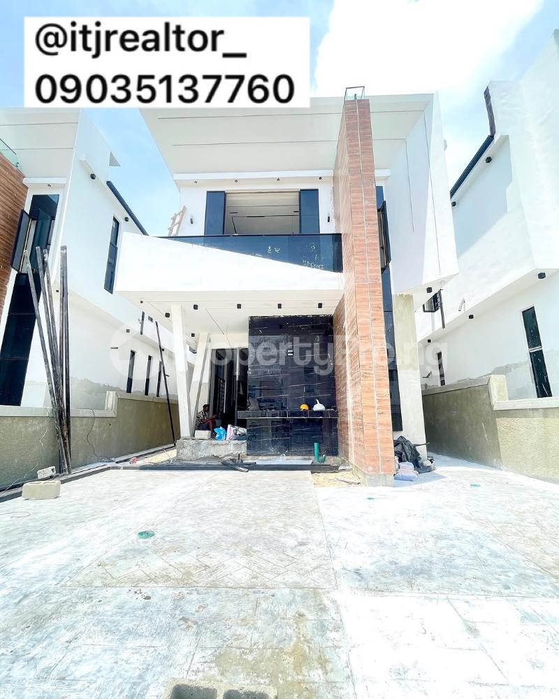 5 bedroom House for sale chevron Lekki Lagos