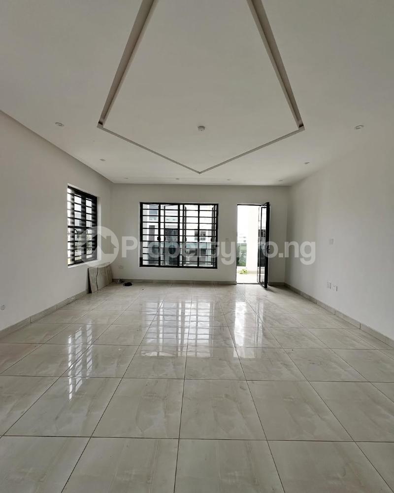 5 bedroom House for sale Cowrie Creek Estate Ikate Lekki Lagos