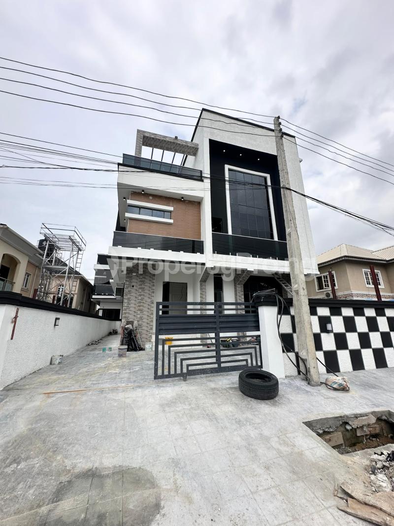 5 bedroom House for sale Chevron Lekki Lagos