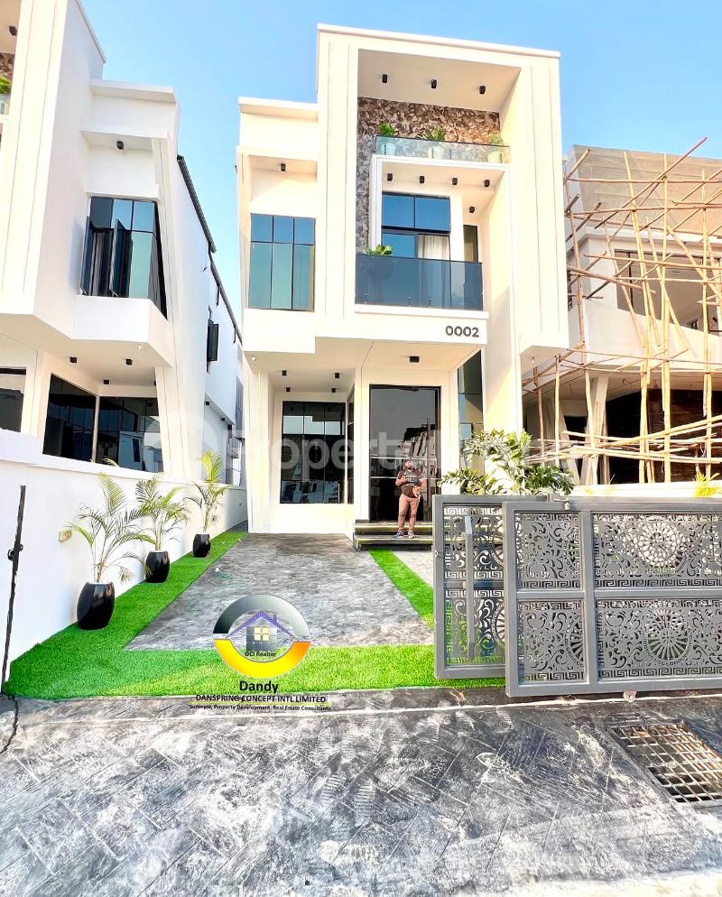 5 bedroom House for sale chevron Lekki Lagos