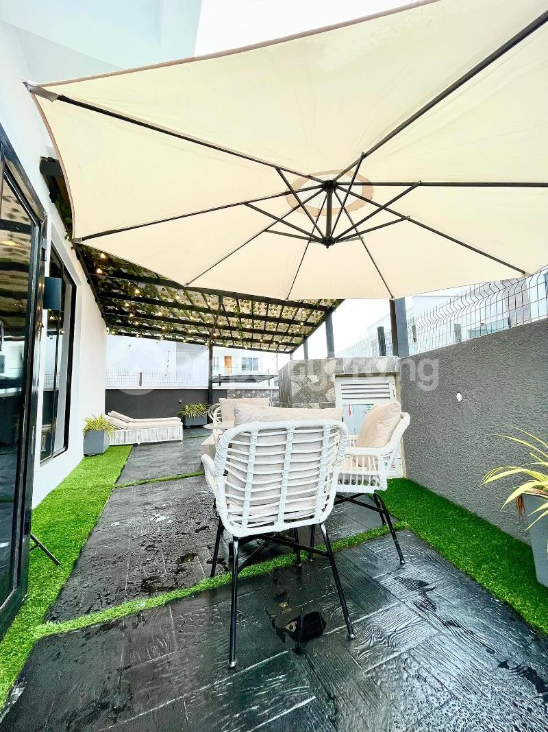 5 bedroom House for shortlet orchid Lekki Lagos