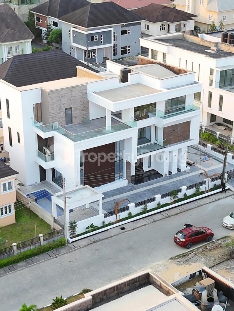 6 bedroom House for sale Osapa london Lekki Lagos