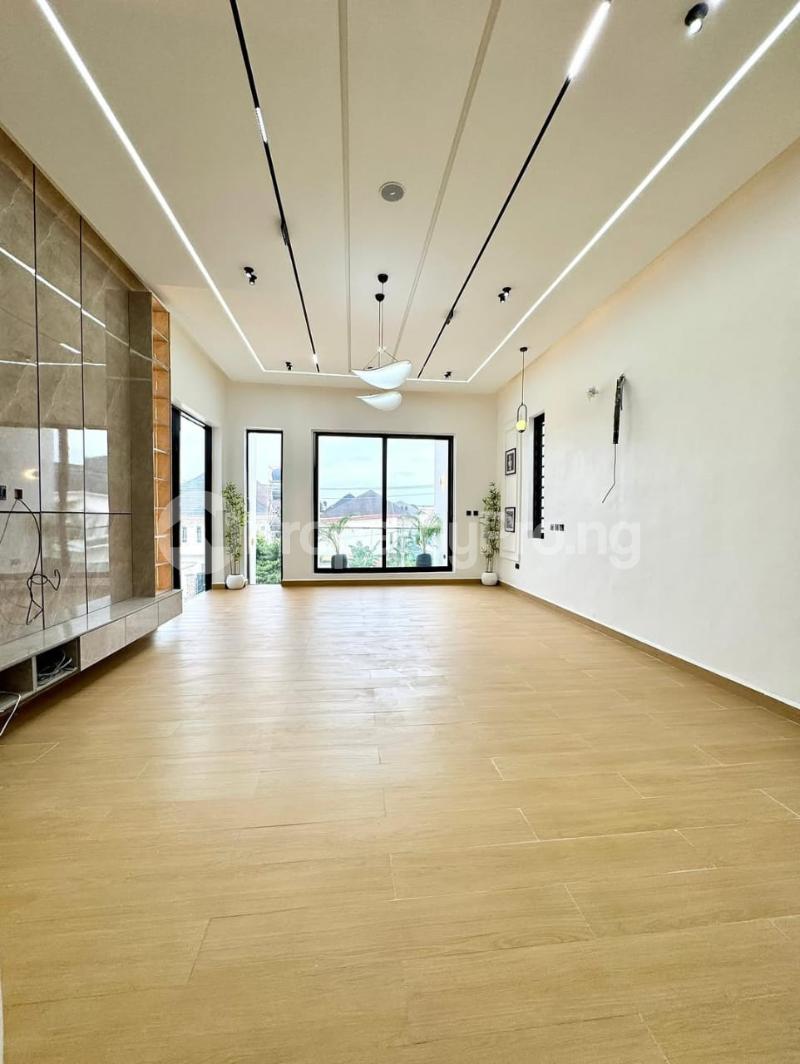 5 bedroom House for sale Ikota Lekki Lagos