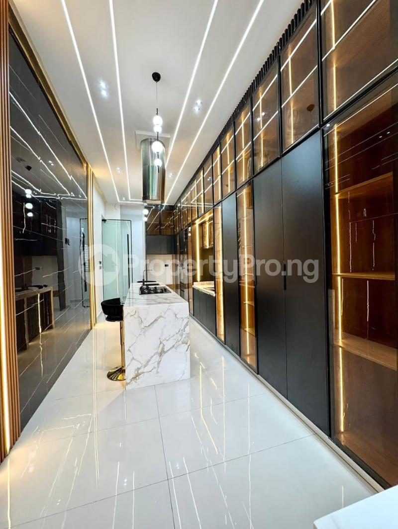 5 bedroom House for sale Ikota Lekki Lagos