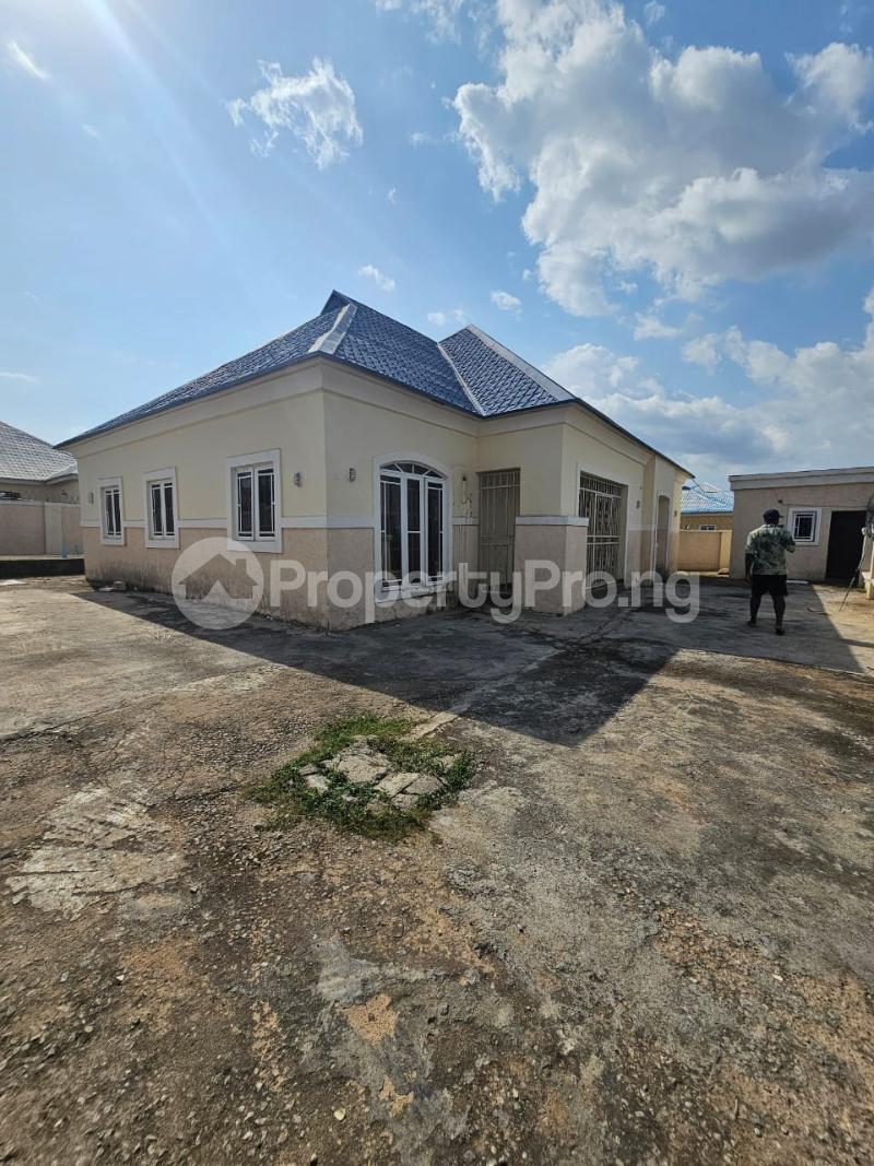 3 bedroom House for rent Pyakasa Lugbe Lugbe Abuja
