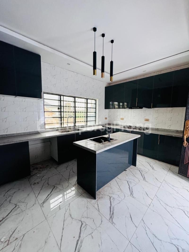 4 bedroom Flat / Apartment for sale Carlton Gate Estate, Lagelu Oyo