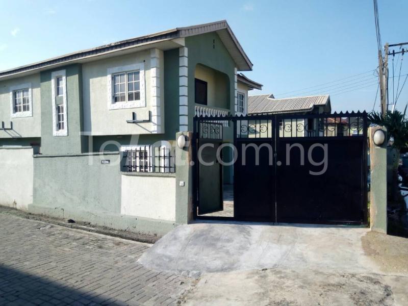 4 bedroom House for sale Farrano Court Estate Ifako-gbagada Gbagada Lagos