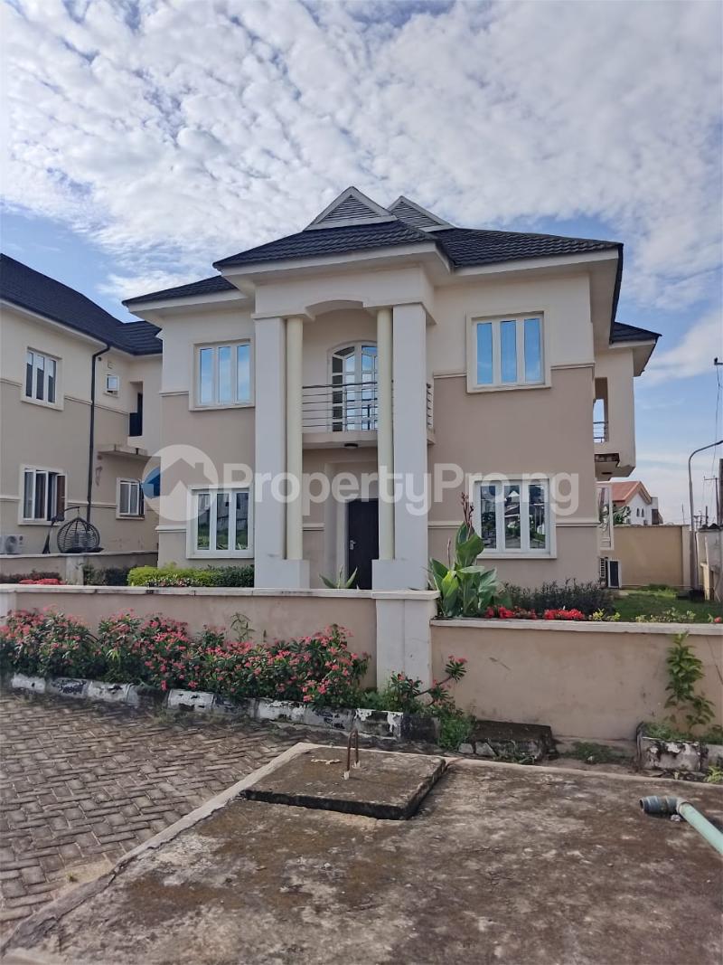 4 bedroom House for sale Olive Court Agodi Gra Ibadan Oyo