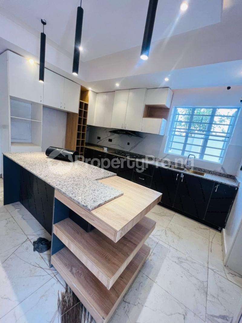 4 bedroom House for sale Akobo Ibadan Oyo