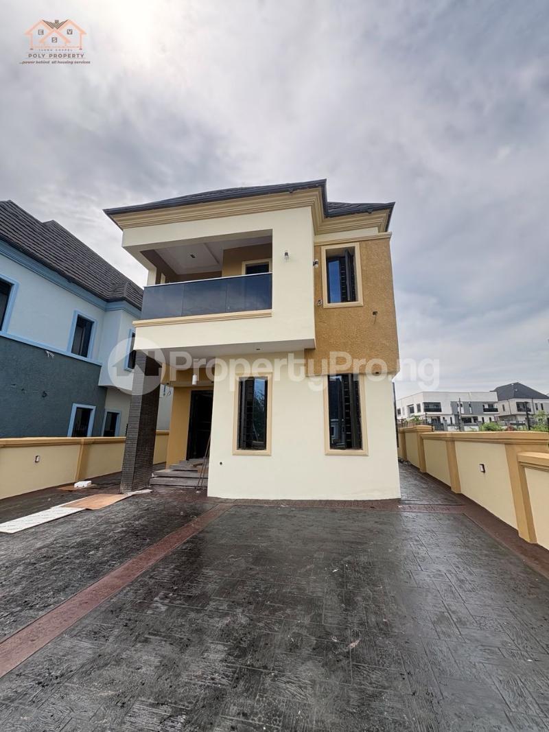 4 bedroom Flat / Apartment for sale Carlton Gate Estate , Akobo Akobo Ibadan Oyo