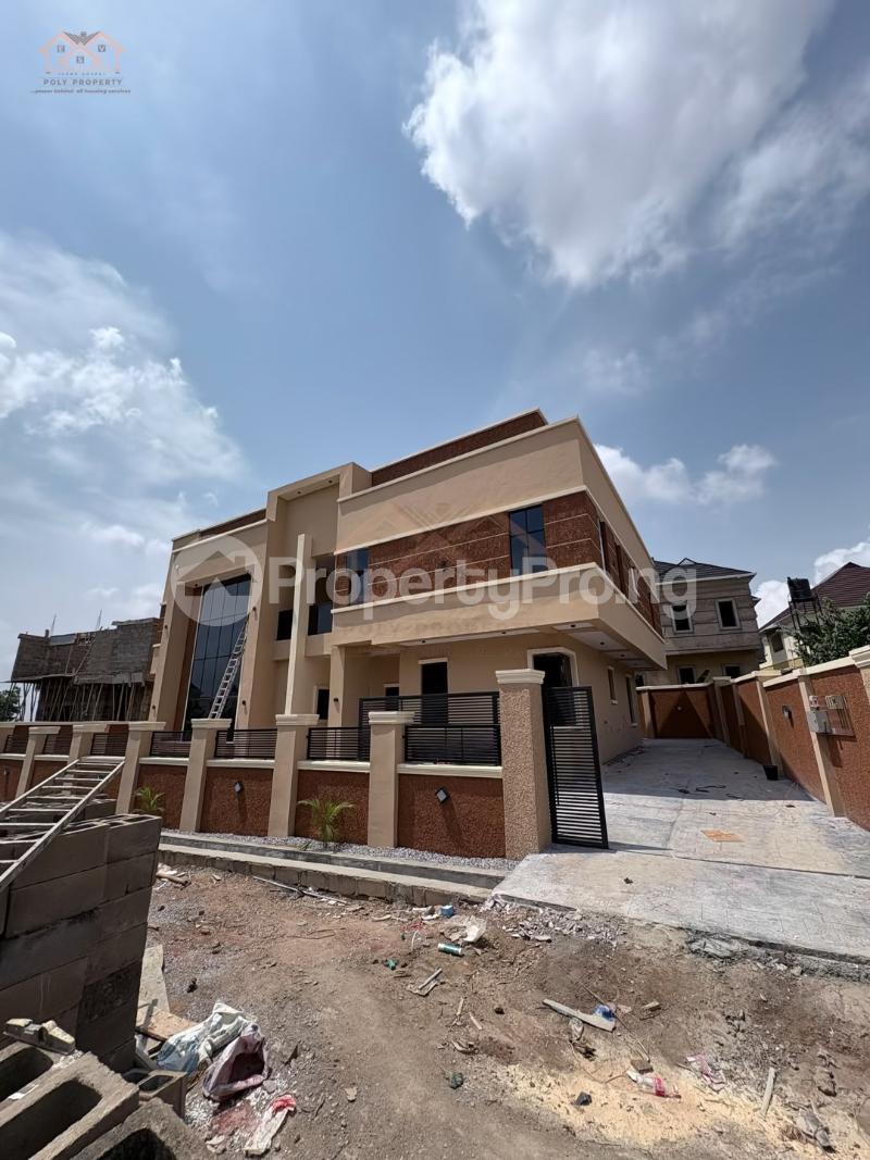 4 bedroom House for sale Carlton Gate Estate, Akobo Ibadan Oyo