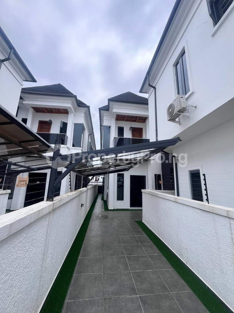 4 bedroom House for rent Royal Pine Estate Orchid Lekki Lagos