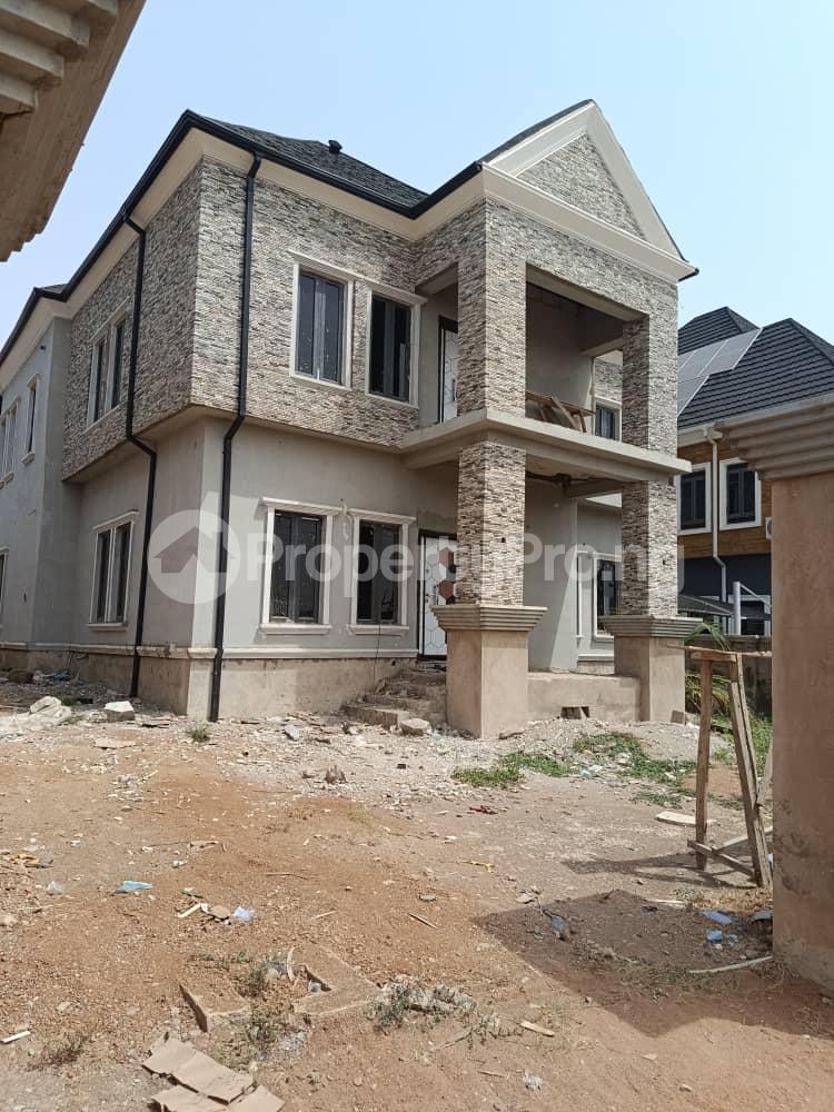 4 bedroom House for sale Along Von Garden Estate Road Lugbe Abuja