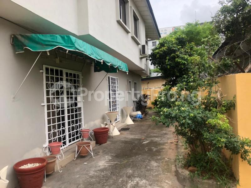 4 bedroom House for rent Saka Tinubu Victoria Island Lagos