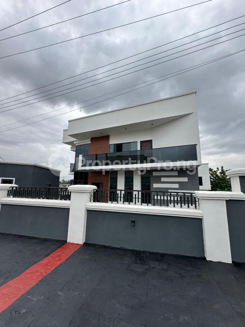 4 bedroom House for sale Carlton Gate Estate, After Kolapo Ishola Gra, Akobo Ibadan Oyo