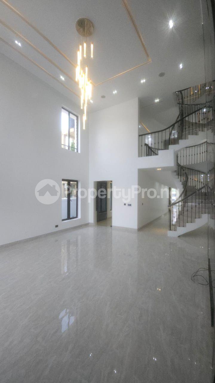 5 bedroom House for sale Alpha Beach Road Lekki Lagos