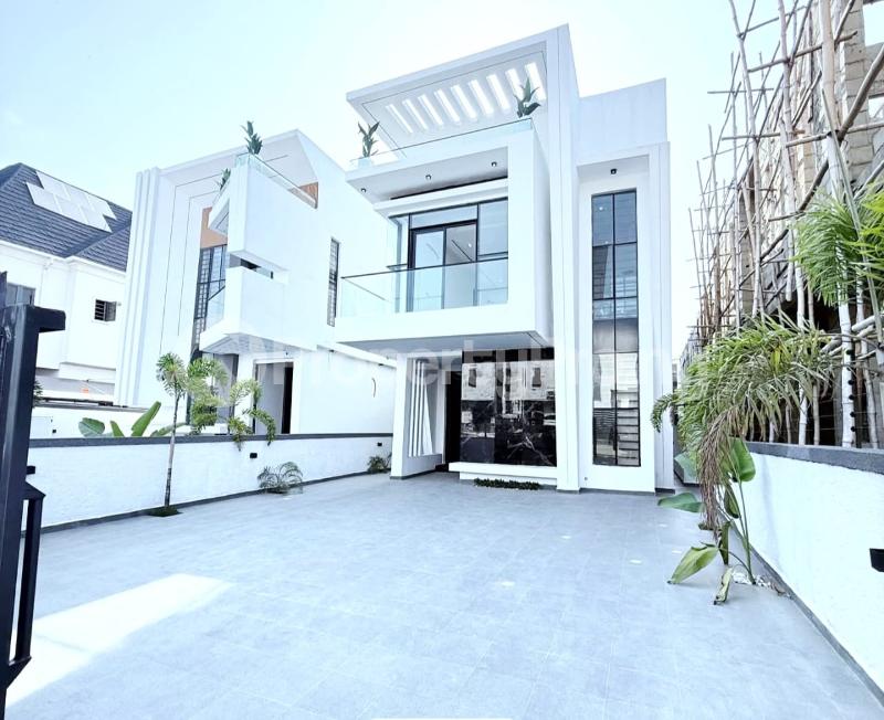 5 bedroom House for sale Chevron Lekki Lagos