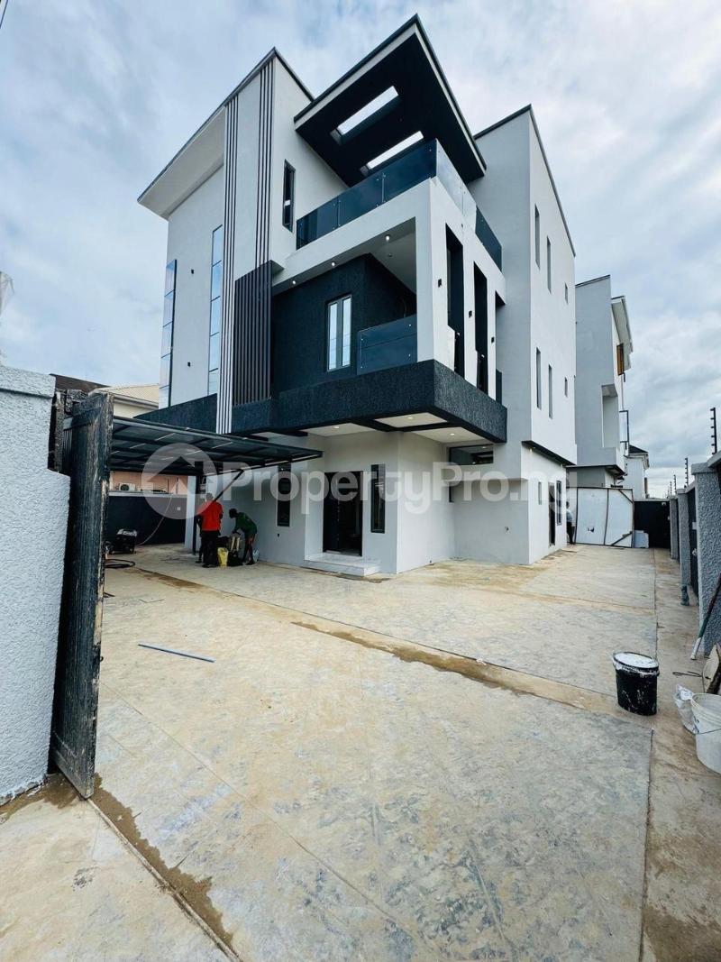 5 bedroom House for sale Omole phase 1 Ojodu Lagos
