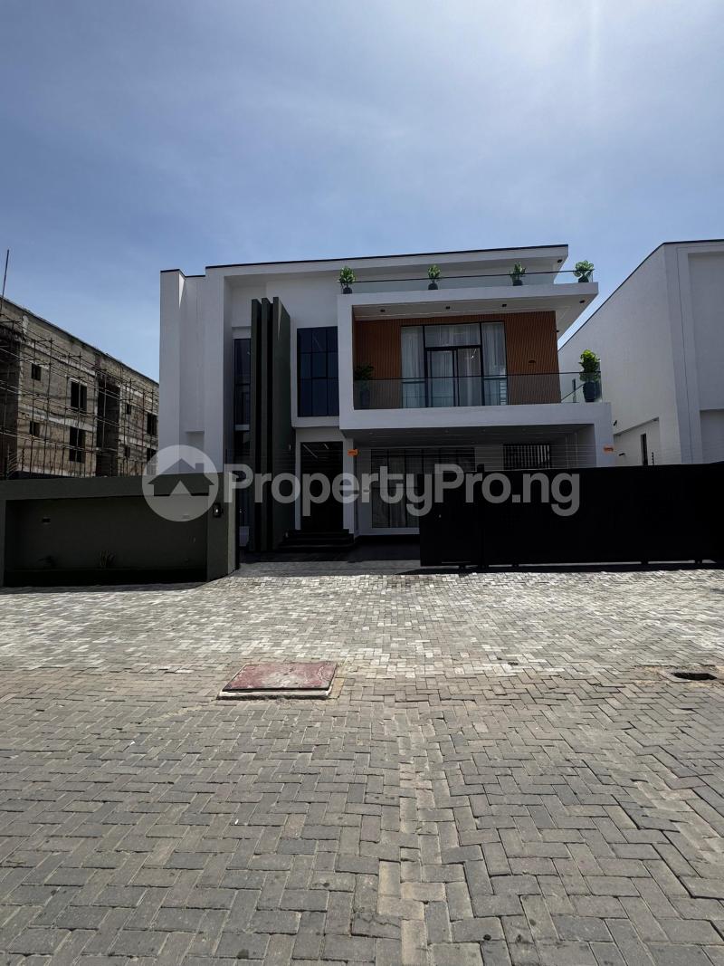 5 bedroom House for sale Harris Drive Lekki Lagos