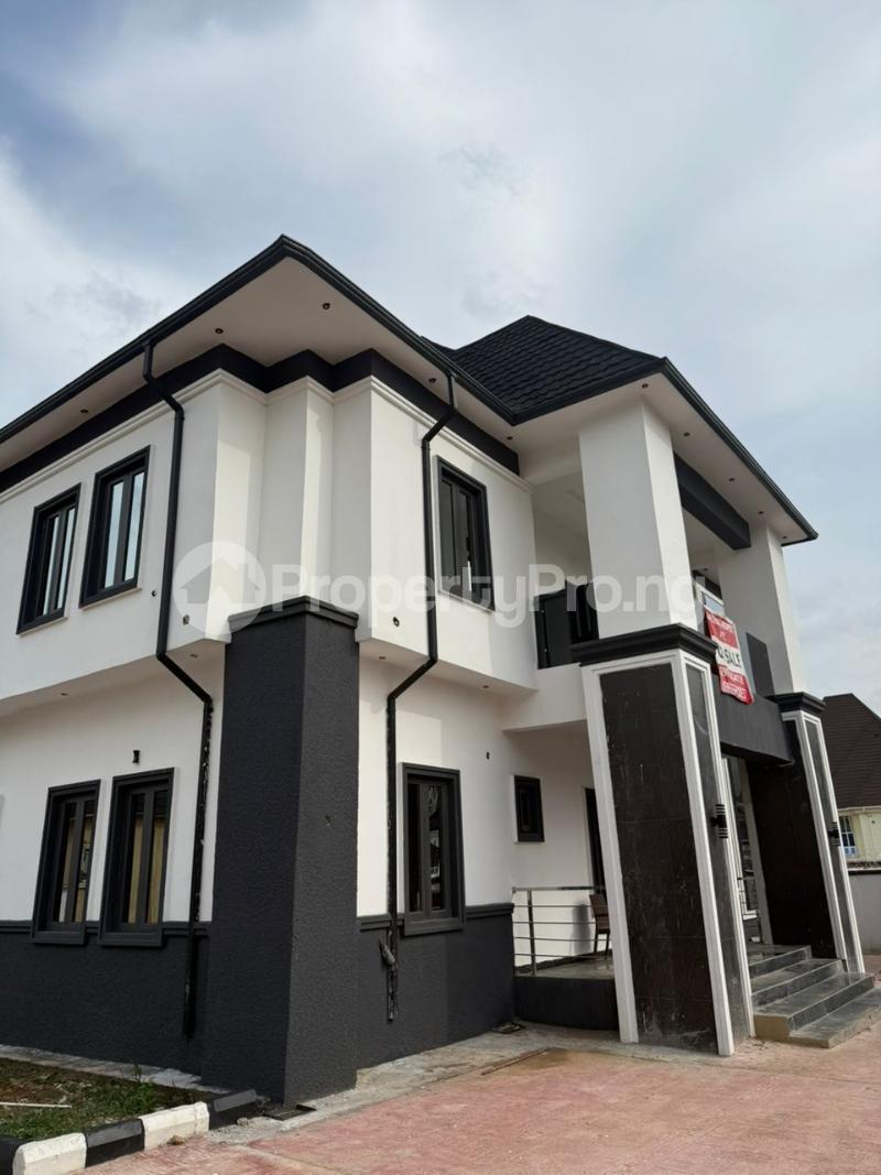 5 bedroom House for sale Gwarinpa Abuja
