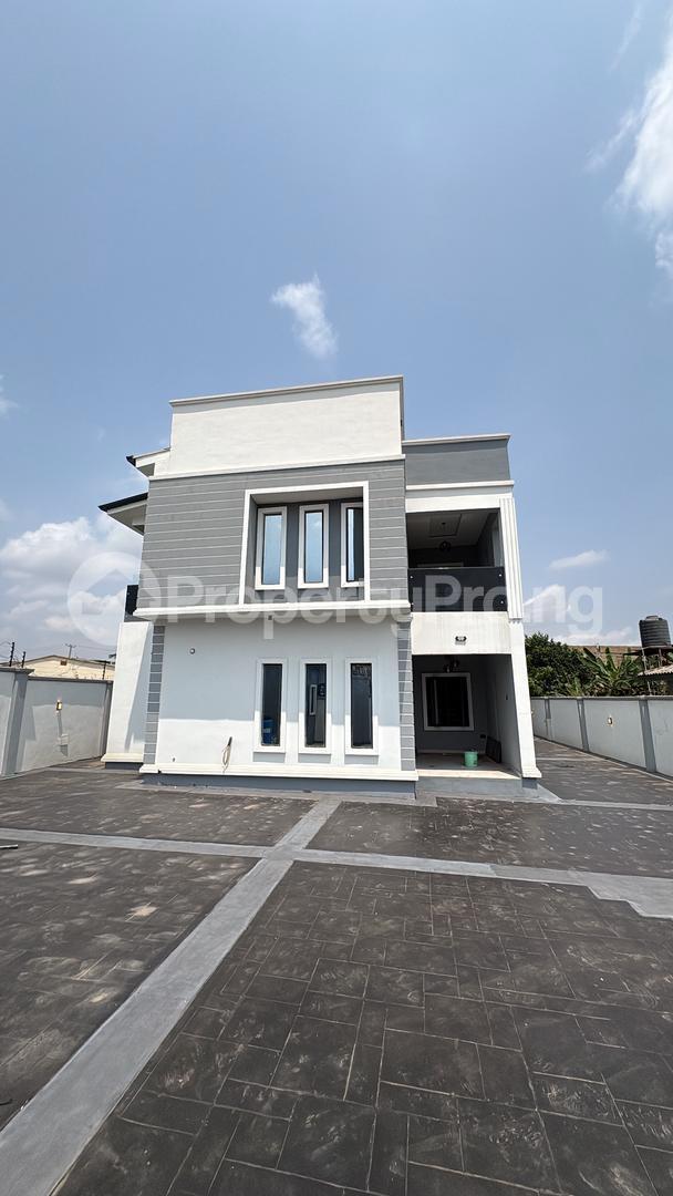 5 bedroom House for sale Oluyole Ibadan Oyo