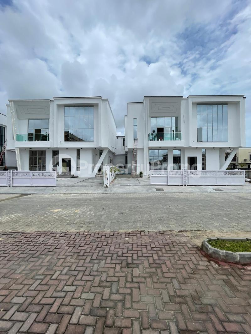 5 bedroom House for sale chevron Lekki Lagos