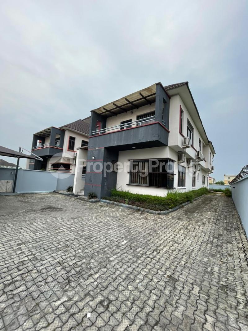 House for rent Pinnock Beach Estates Osapa london Lekki Lagos