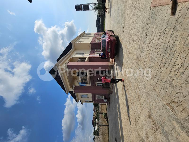 6 bedroom House for rent Jedo Estate Road Lugbe Abuja