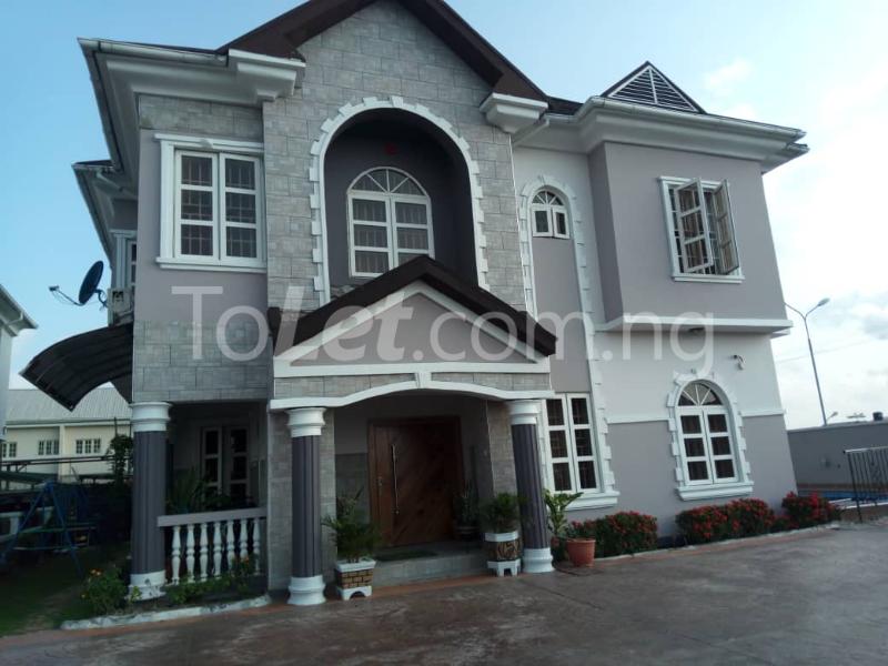 6 bedroom House for sale Pinnock Beach Estate Jakande Lekki Lagos
