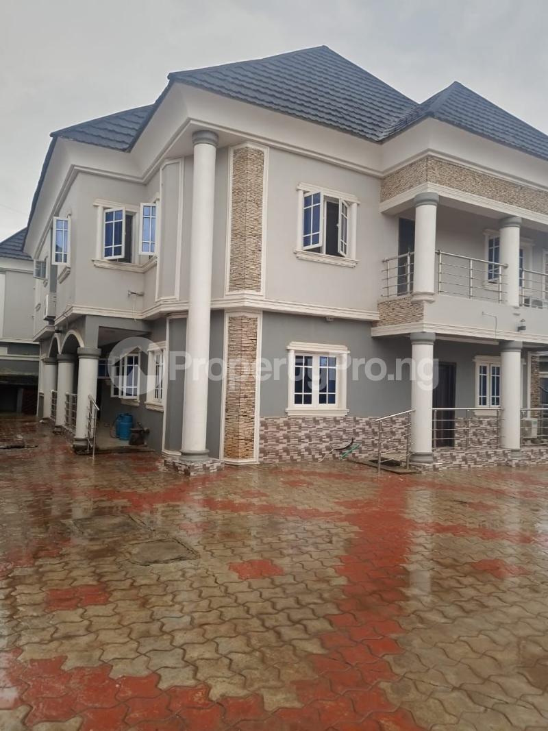 6 bedroom House for sale Isheri Idimu, Alimosho Lagos