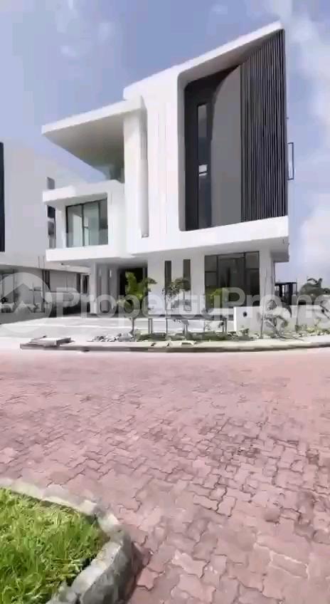 House for sale Osapa london Lekki Lagos