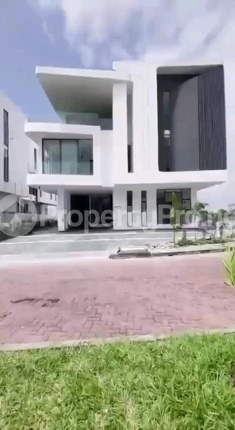 6 bedroom House for sale Osapa london Lekki Lagos