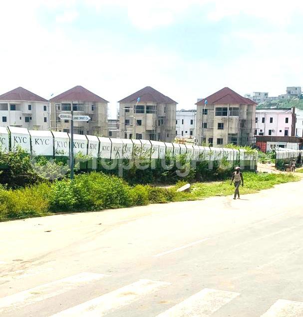 6 bedroom House for sale  Guzape Abuja - 0