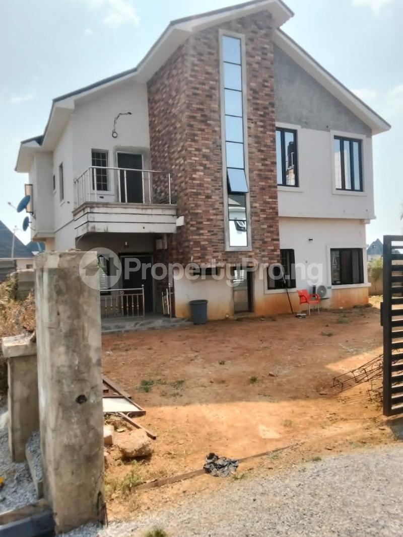 4 bedroom House for sale Along Airport Road Lugbe Abuja