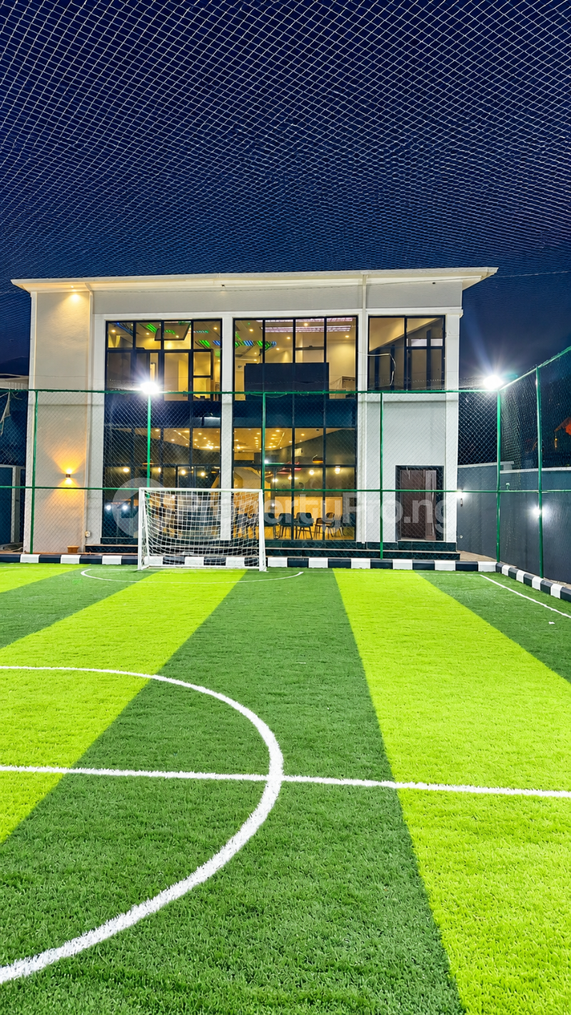 Commercial Property for rent Lekki Lagos