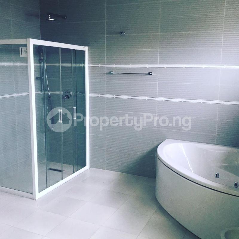 5 bedroom House for sale A Well Maintained Estate In Ikoyi Ikoyi Lagos