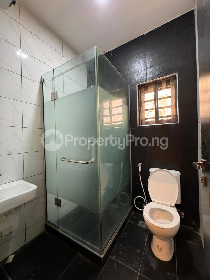 4 bedroom House for sale Carlton Gate Estate, Beside Kolapo Ishola Gra, Akobo Monatan Lagelu Oyo