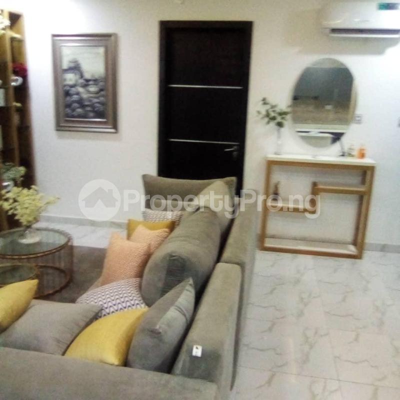 1 bedroom Flat / Apartment for rent Ologolo Lekki Lagos