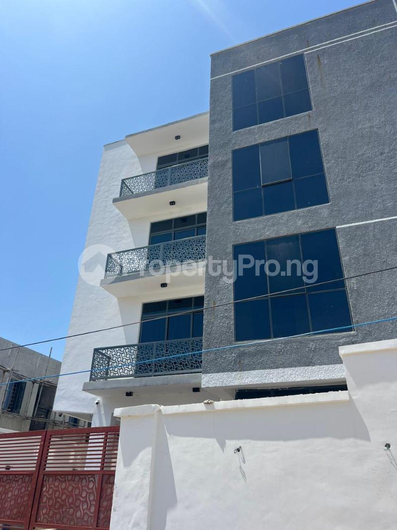 1 bedroom Flat / Apartment for sale Ologolo Lekki Lagos