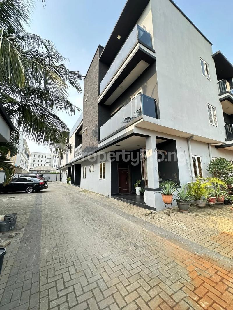 2 bedroom House for rent Ikate Lekki Lagos