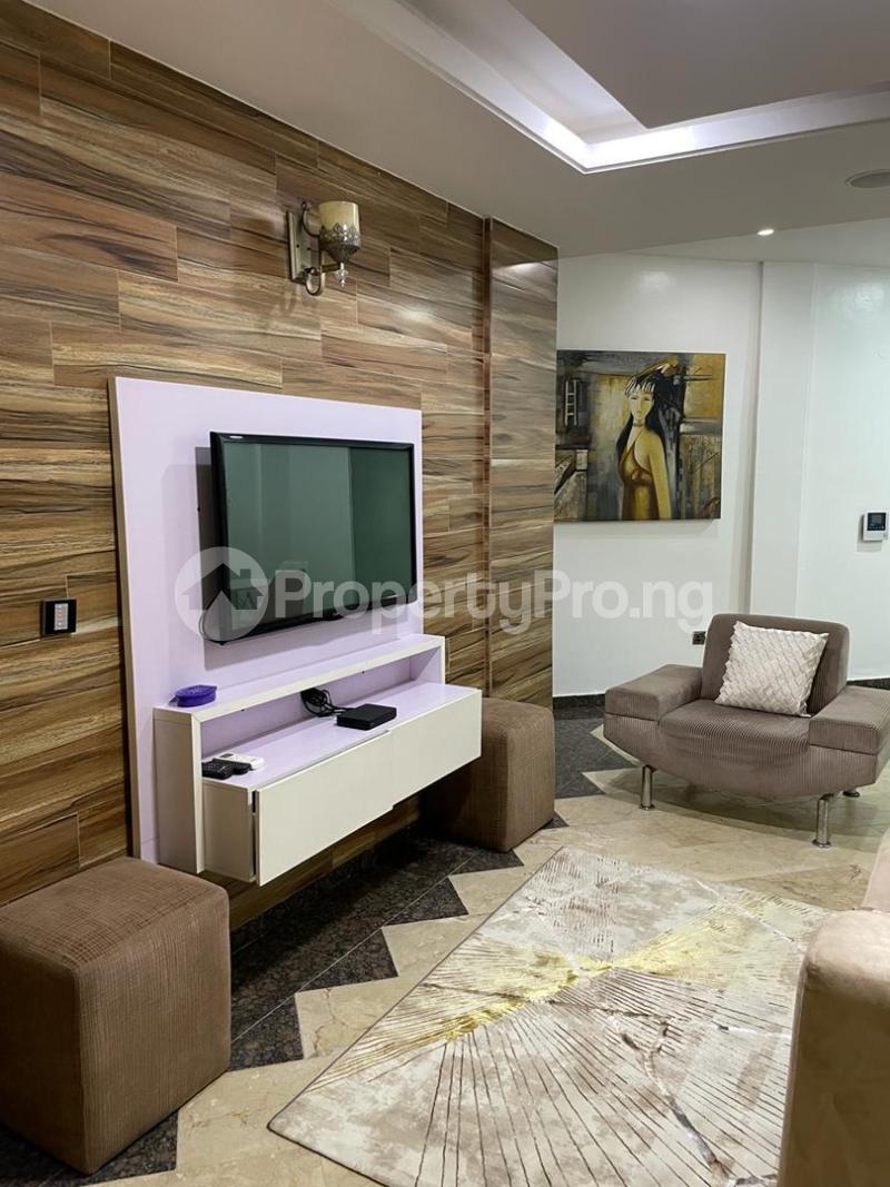 2 bedroom Flat / Apartment for rent  ONIRU Victoria Island Lagos
