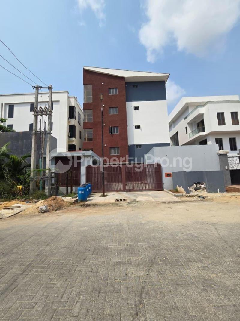 2 bedroom House for sale ONIRU Victoria Island Lagos